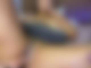 katia-3's Live Sex Cam Show
