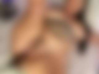 katia-3's Live Sex Cam Show