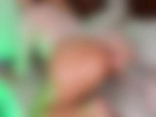 katia-3's Live Sex Cam Show