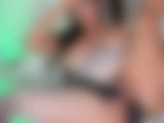 katia-3's Live Sex Cam Show