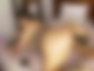 Live cam show with katia-3 - Ebony Squirt on CSO-WL