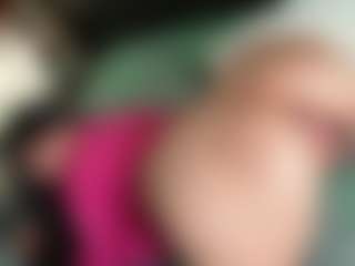 katia-3's Live Sex Cam Show