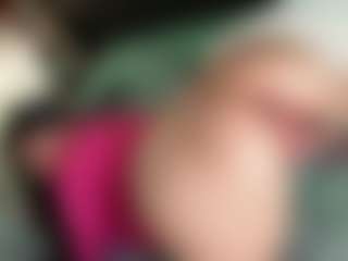 katia-3's Live Sex Cam Show