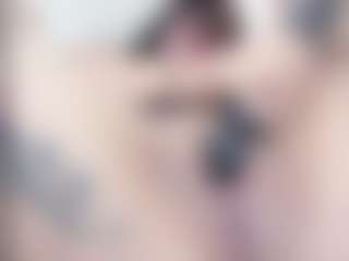 malley-adams's Live Sex Cam Show