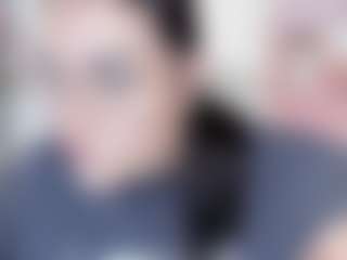malley-adams's Live Sex Cam Show