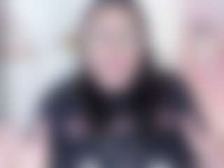 malley-adams's Live Sex Cam Show