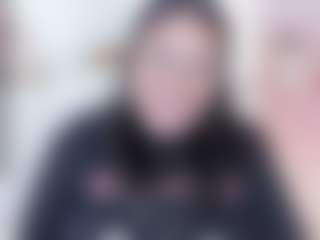 malley-adams's Live Sex Cam Show