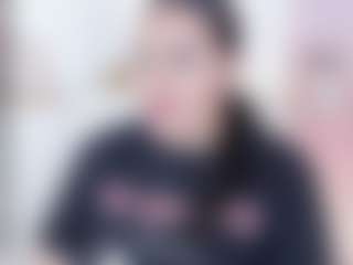 malley-adams's Live Sex Cam Show
