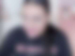 Live cam show with malley-adams - Drinking on CamClone