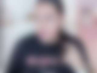 Live cam show with malley-adams - Public BBW on CamSodaAdn