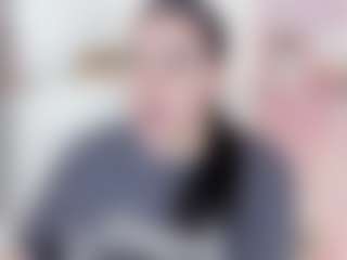 Live cam show with malley-adams - Shaved on SpunkLive