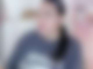 malley-adams's Live Sex Cam Show