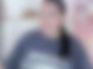 malley-adams's Live Sex Cam Show