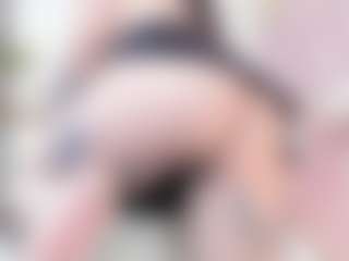 malley-adams's Live Sex Cam Show