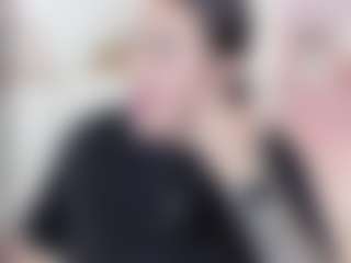 malley-adams's Live Sex Cam Show