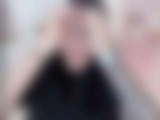malley-adams's Live Sex Cam Show