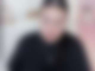 malley-adams's Live Sex Cam Show