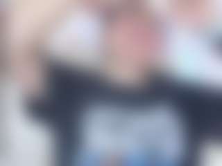 malley-adams's Live Sex Cam Show