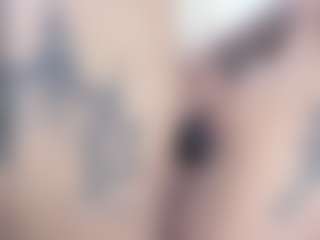 malley-adams's Live Sex Cam Show