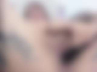 malley-adams's Live Sex Cam Show