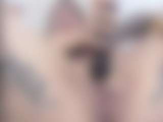 malley-adams's Live Sex Cam Show