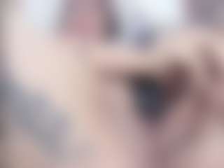 malley-adams's Live Sex Cam Show