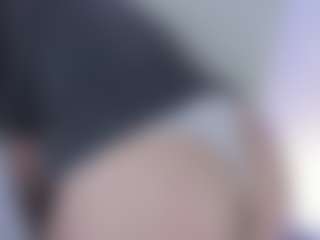 malley-adams's Live Sex Cam Show