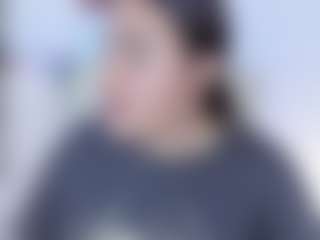 malley-adams's Live Sex Cam Show