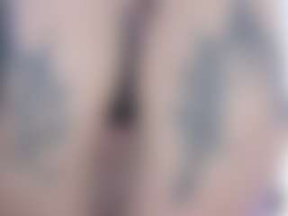 malley-adams's Live Sex Cam Show