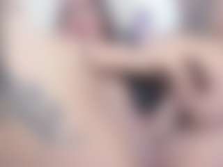 malley-adams's Live Sex Cam Show