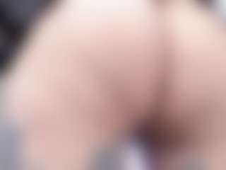 malley-adams's Live Sex Cam Show