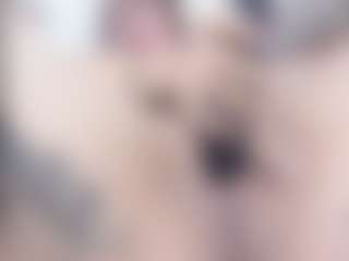 malley-adams's Live Sex Cam Show