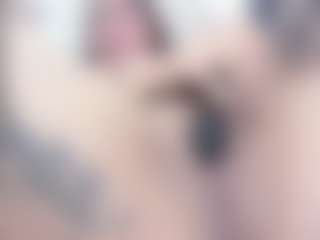 malley-adams's Live Sex Cam Show
