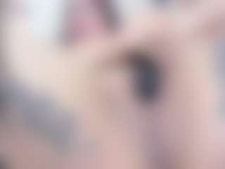 malley-adams's Live Sex Cam Show