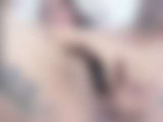 malley-adams's Live Sex Cam Show