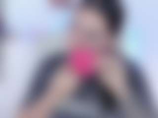 malley-adams's Live Sex Cam Show
