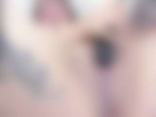 malley-adams's Live Sex Cam Show