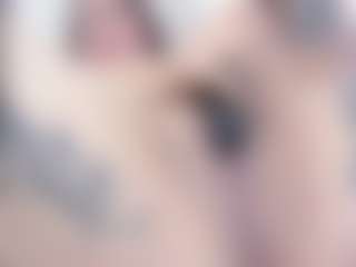 malley-adams's Live Sex Cam Show