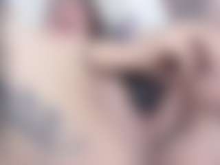 malley-adams's Live Sex Cam Show
