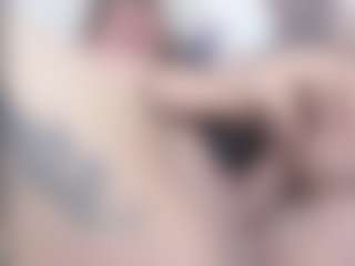 malley-adams's Live Sex Cam Show