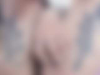 malley-adams's Live Sex Cam Show