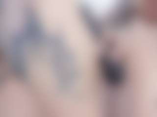 malley-adams's Live Sex Cam Show