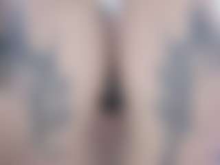 malley-adams's Live Sex Cam Show