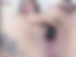 malley-adams's Live Sex Cam Show