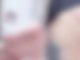 malley-adams's Live Sex Cam Show