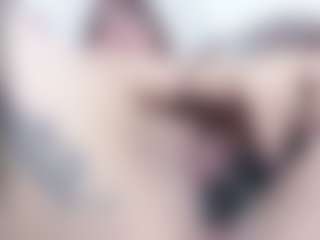 malley-adams's Live Sex Cam Show