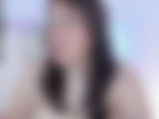 Live cam show with malley-adams - Public on Latina Girls