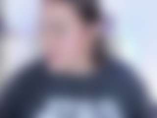 malley-adams's Live Sex Cam Show