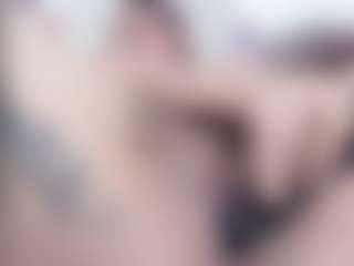 malley-adams's Live Sex Cam Show
