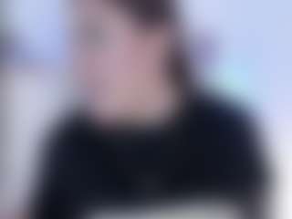 malley-adams's Live Sex Cam Show
